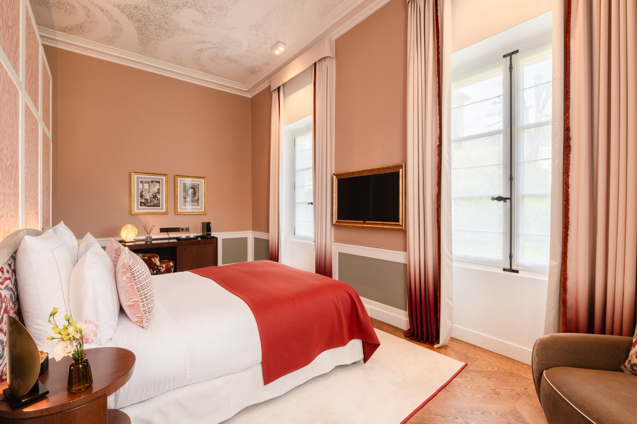 Chambre Deluxe- Les Lumières Versailles